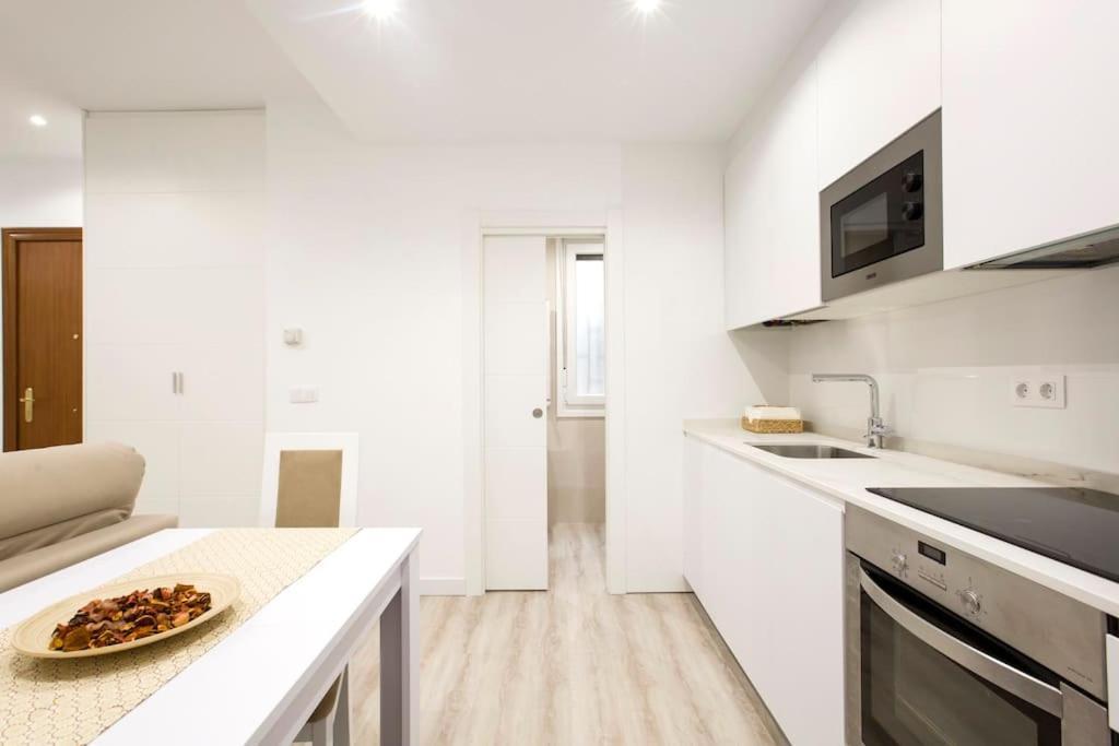 Piso En El Centro De Bilbao, Frente A La Alhondiga Apartment Exterior foto